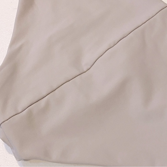 SKIMS Swim Bandeau Bikini Set Chrome - Picture 8 of 11